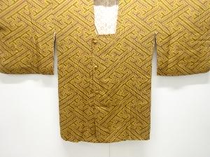 縮緬地紗綾型模様道行コート